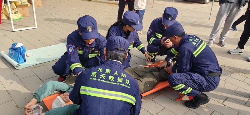 PRS香蕉视频在线网址为北京人防浩天志愿者救援队潭柘寺服务站成立揭牌仪式保驾护航